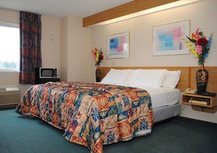 Rodeway Inn Willington North Zimmer foto